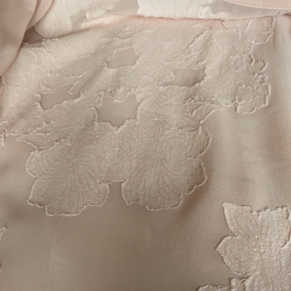 Aritzia Wilfred Pink Oversized Blayze Top floral - Picture 11 of 14